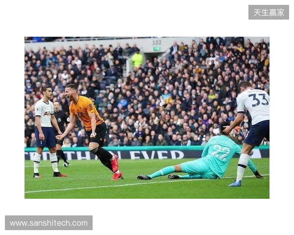 邮报：为马奎尔的离开做准备，曼联考虑引进森林后卫穆里略