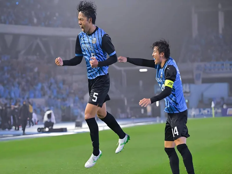 记者:蓉城尽力了,阵容不整+处在磨合期让球队没法与对手抗衡